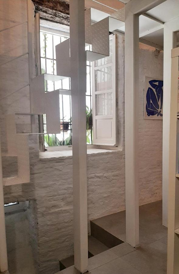 Downtown Loft In A 16Th Century Convent Apartman Sevilla Kültér fotó