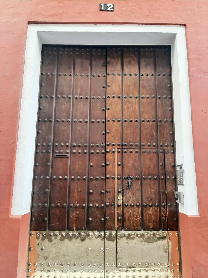Downtown Loft In A 16Th Century Convent Apartman Sevilla Kültér fotó